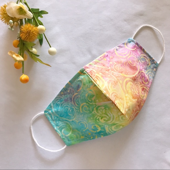 Reusable and Washable Tie Dye Facemask - Picture 1 of 5